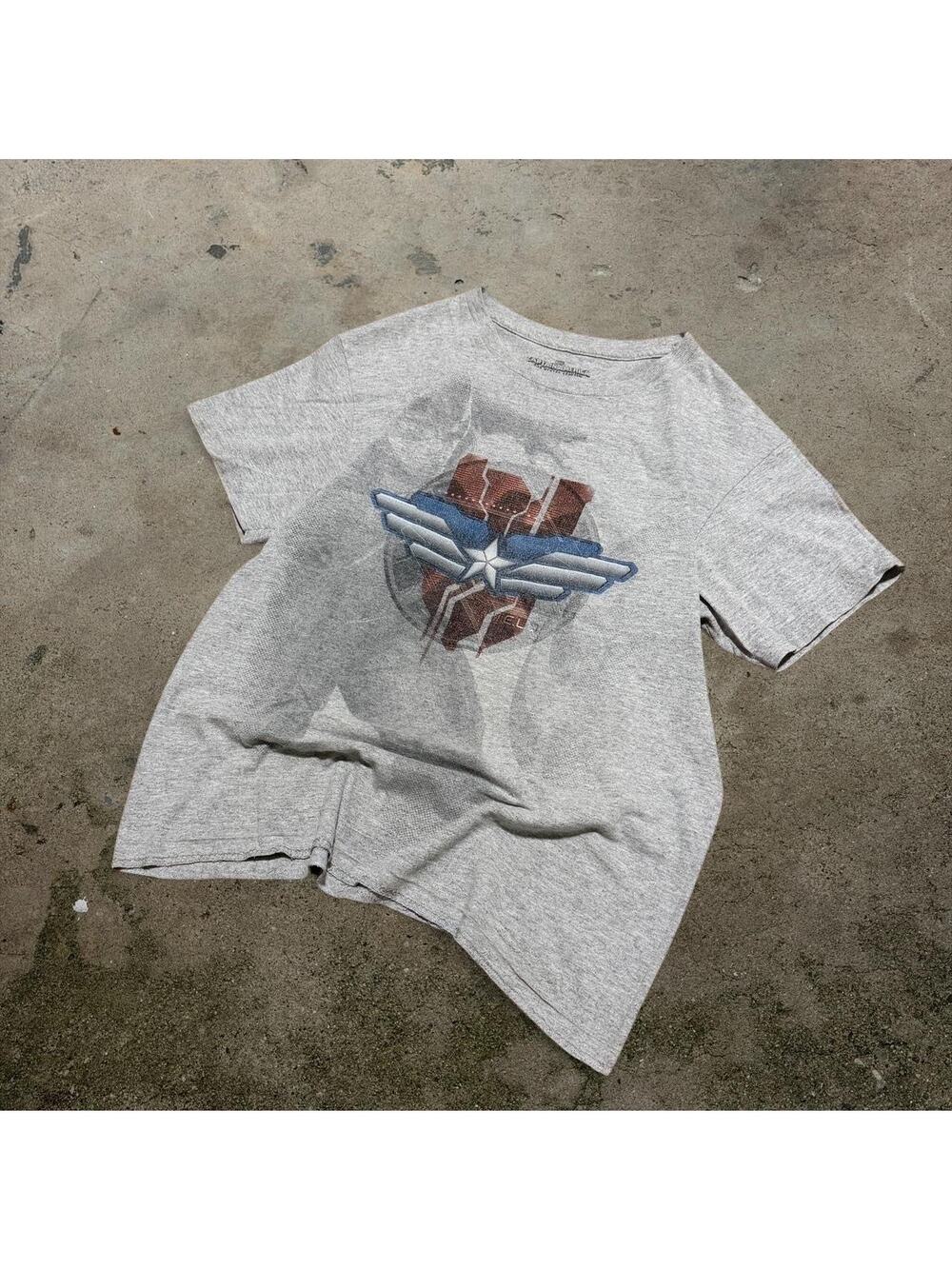 Vintage 2014 Captain America The Winter Soldier Movie Promo Graphic T-Shirt Grey